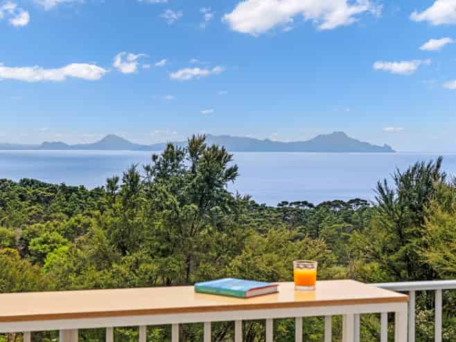 108 The Ridge, Langs Beach