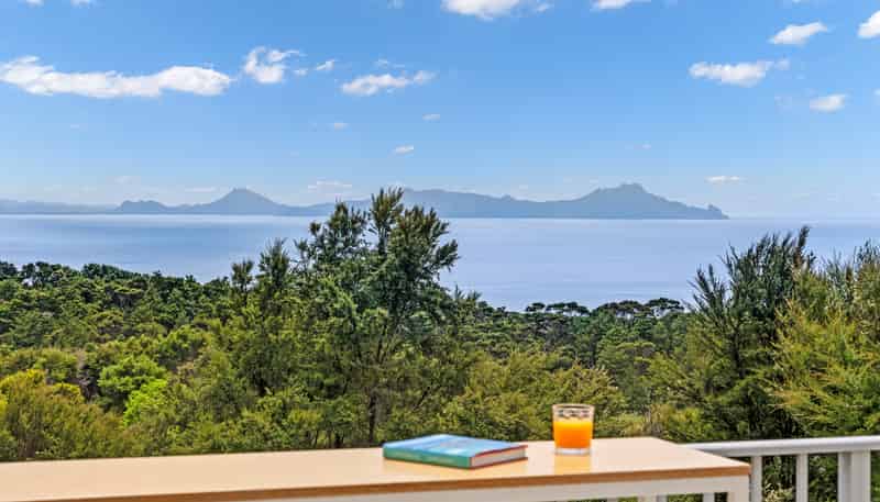 108 The Ridge, Langs Beach