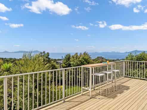 108 The Ridge, Langs Beach