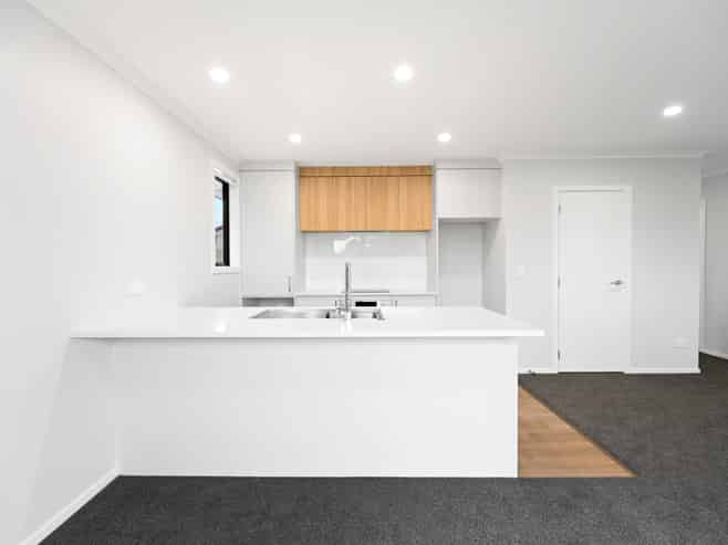 1/6 Greta Street, Glenview