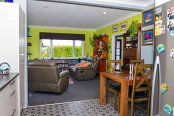 1012 Heretaunga Street East, Parkvale