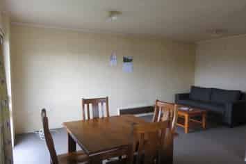 5/15 Coates Street, Hamilton East