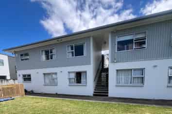 5/15 Coates Street, Hamilton East