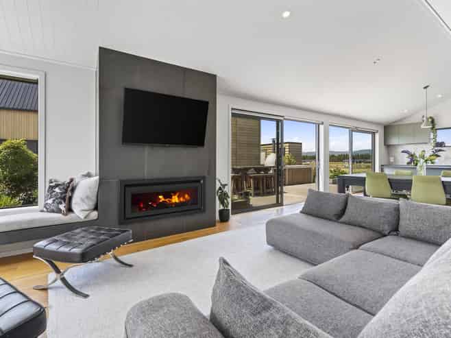 9 McDonald Street, Wanaka