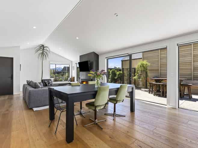 9 McDonald Street, Wanaka