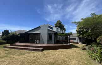 7 Hannah Place, Redwood