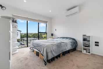 7/25 Griffen Park Road, Mount Roskill