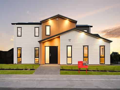 8 Earp Crescent, Chartwell