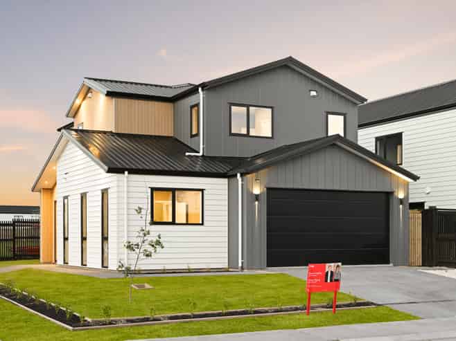 8 Earp Crescent, Chartwell