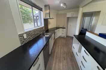 7 Hannah Place, Redwood