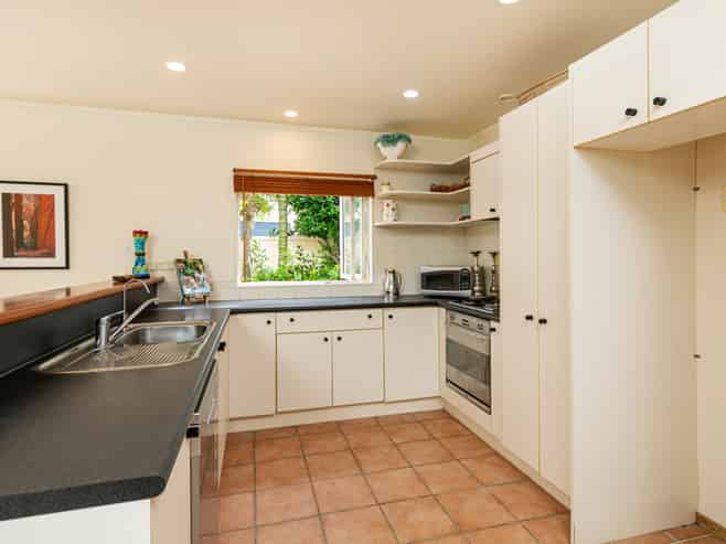 2B Evan Street, Belmont