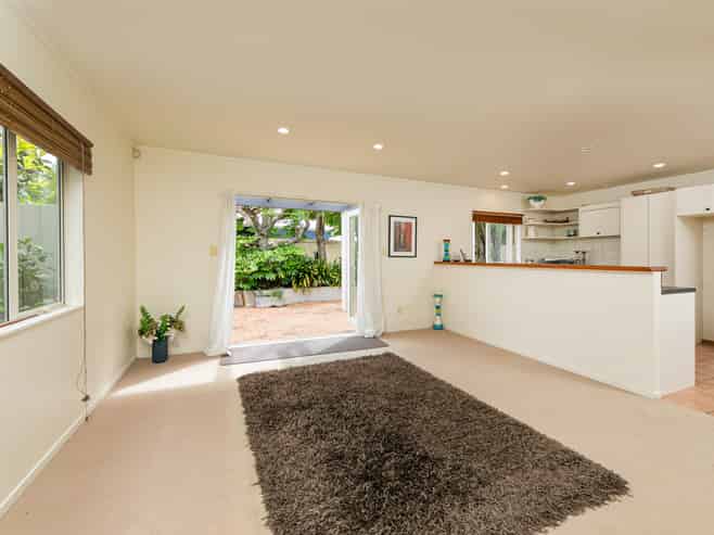 2B Evan Street, Belmont