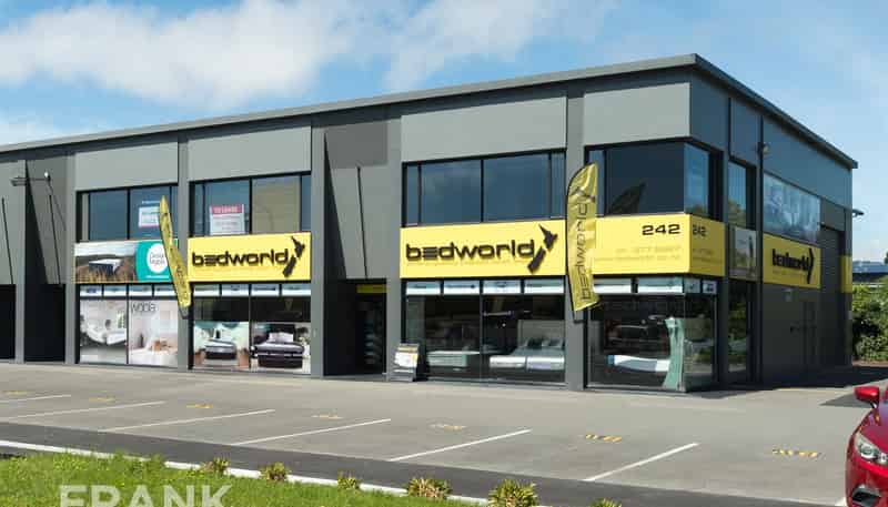  242 Ferry Road, Waltham