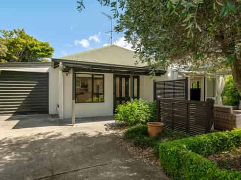 15 Ward Street, Springlands