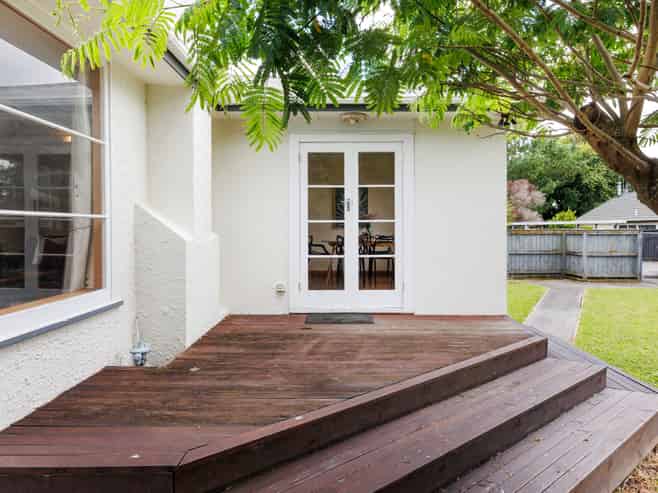 96a Milson Line, Milson