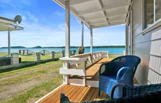 26 Esplanade Road, Tahawai