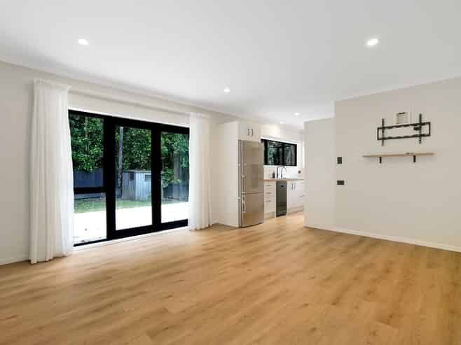 2/15A Rosehill Drive, Papakura