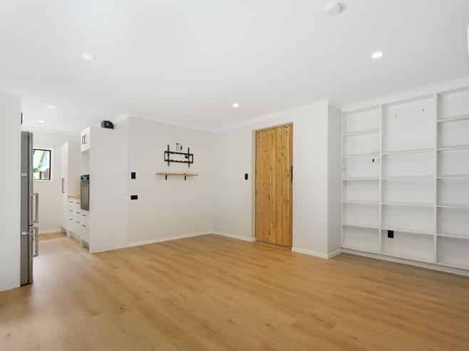 2/15A Rosehill Drive, Papakura