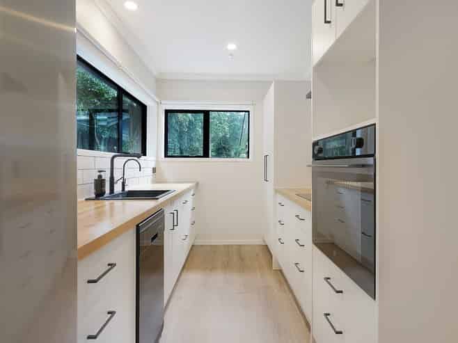 2/15A Rosehill Drive, Papakura