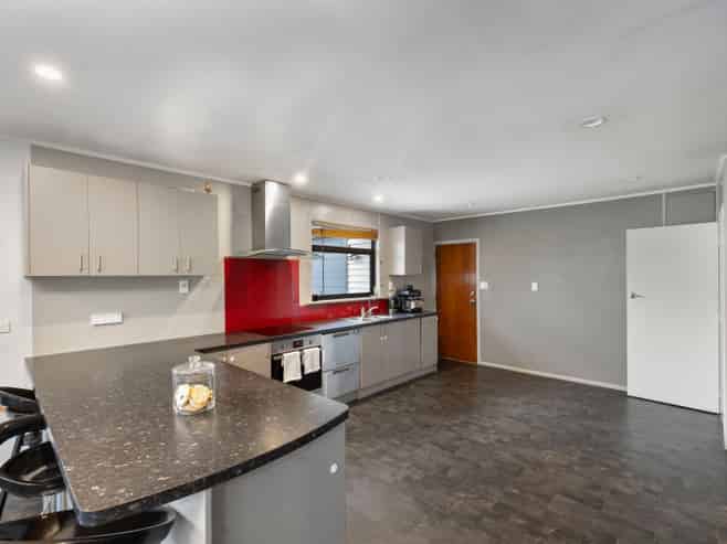 2 Vivian Street, Masterton