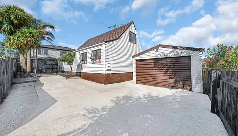 2/18 Elizabeth Avenue, Papatoetoe