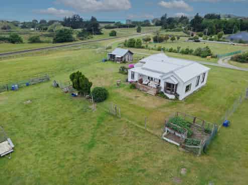 32 Chester Street, Hampden