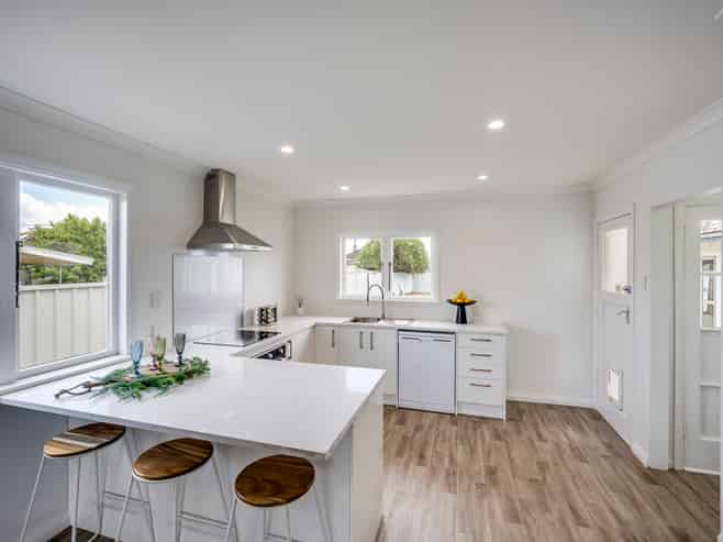 711 Norton Road, Akina