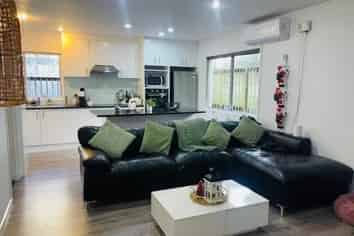 1/3 Holt Avenue, Torbay