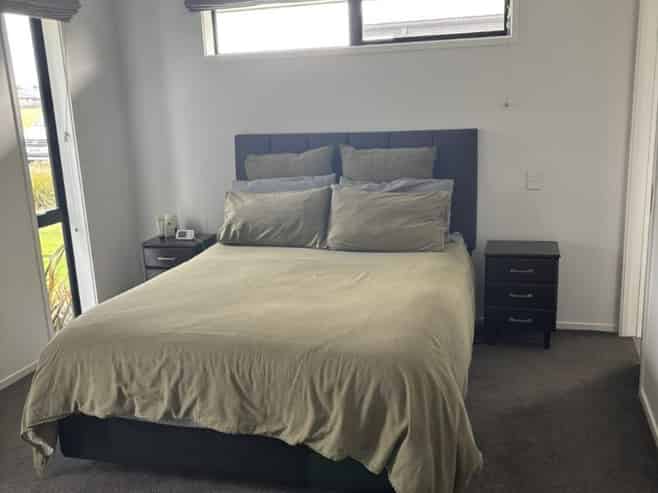 56 Petries Road , Woodend