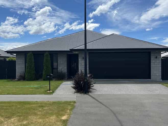 56 Petries Road , Woodend