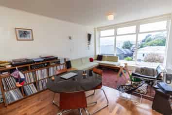 12A/4 Claremont Grove, Mount Victoria