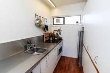 12A/4 Claremont Grove, Mount Victoria