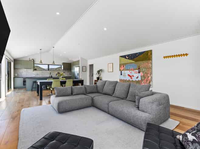 9 McDonald Street, Wanaka