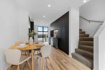 8/25 Matai Street West, Riccarton