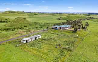 319 Opourapa Road, Okato