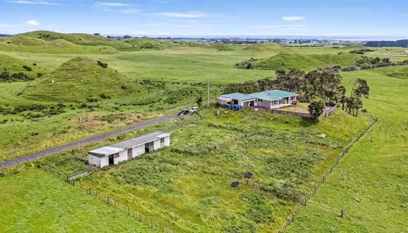 319 Opourapa Road, Okato