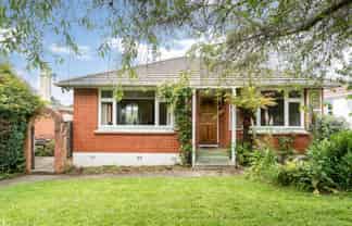 98 Helensburgh Road, Halfway Bush