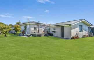 12 Hitchings Avenue, Onekawa