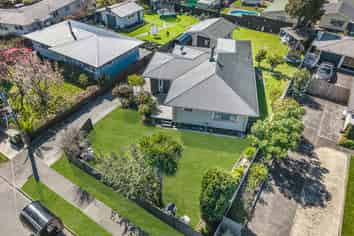 12 Hitchings Avenue, Onekawa