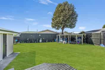 12 Hitchings Avenue, Onekawa