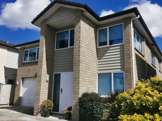 43 Springside Drive, Flat Bush