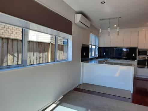 43 Springside Drive, Flat Bush