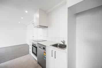 108/28C Eileen Newey Place , Henderson