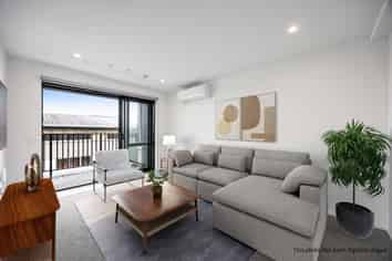 108/28C Eileen Newey Place , Henderson