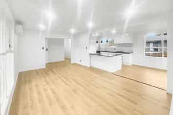 10 Leonard Place, Otara