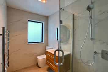 96a Botany Rd, Botany Downs