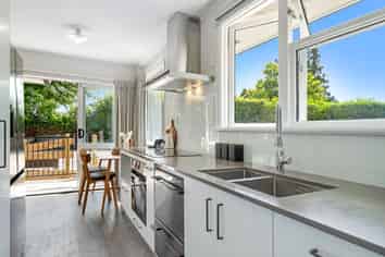 32 Wrigley Road, Fordlands