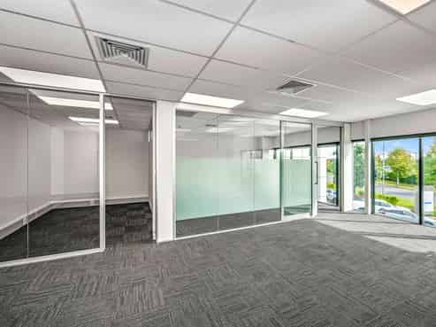 818sqm High-Quality Industrial Unit - Highbrook