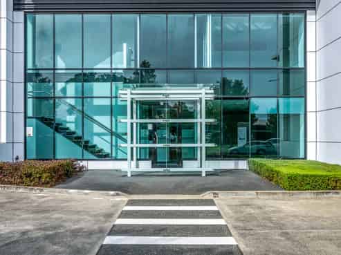 818sqm High-Quality Industrial Unit - Highbrook