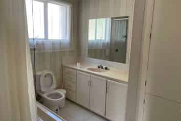 17 Waller Avenue, Bucklands Beach